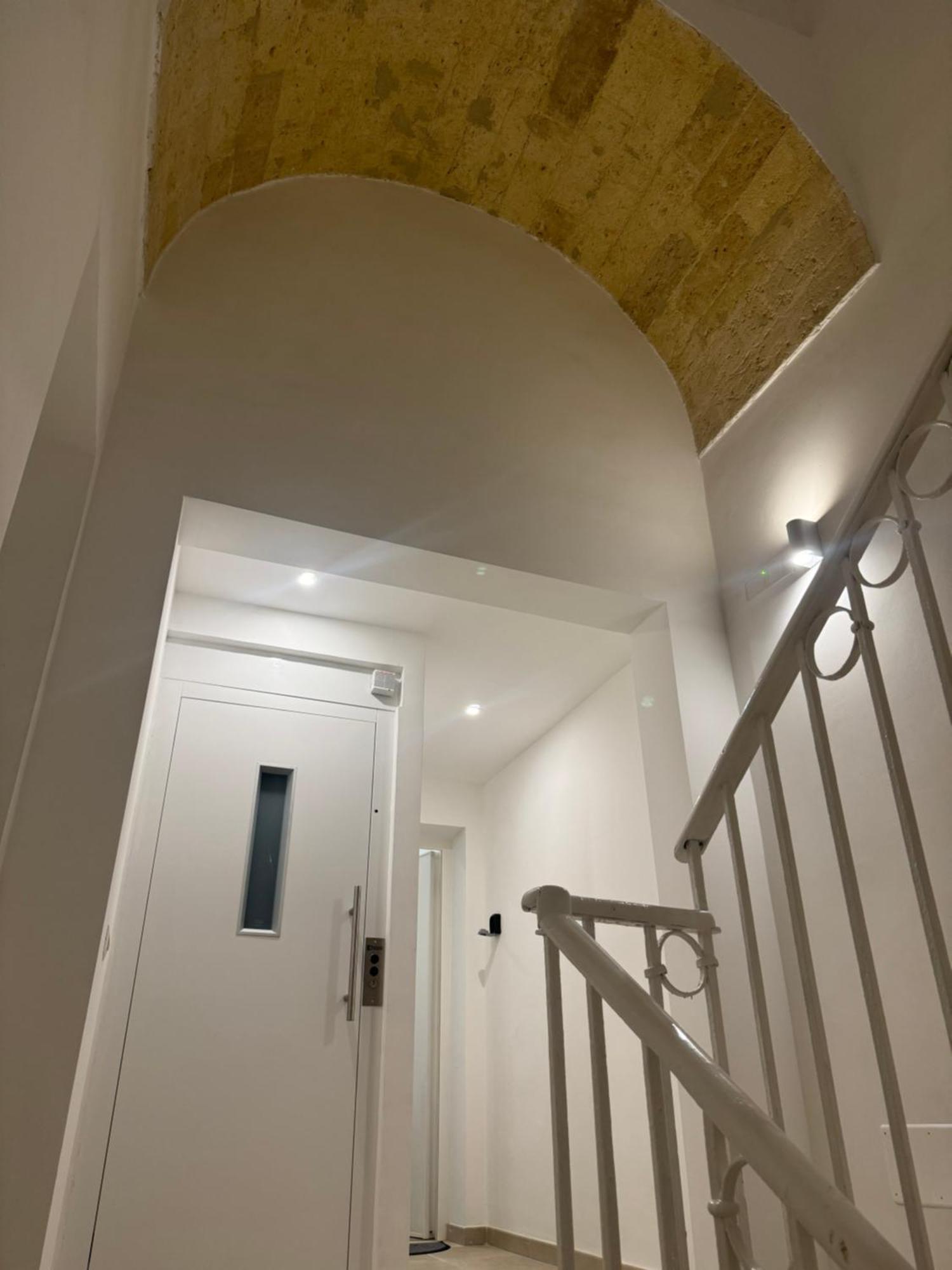 Flary Apartment Bari Exterior foto