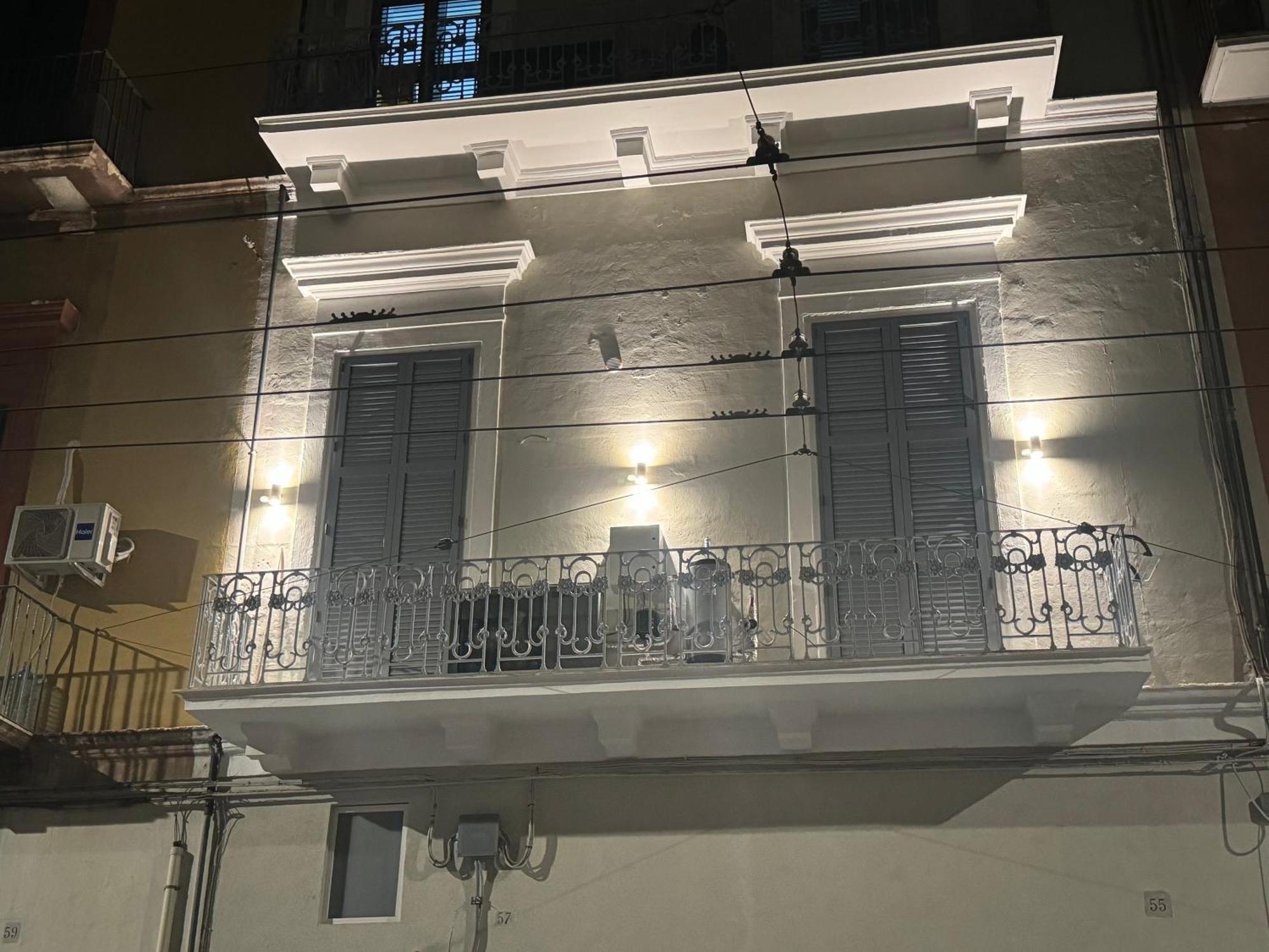 Flary Apartment Bari Exterior foto